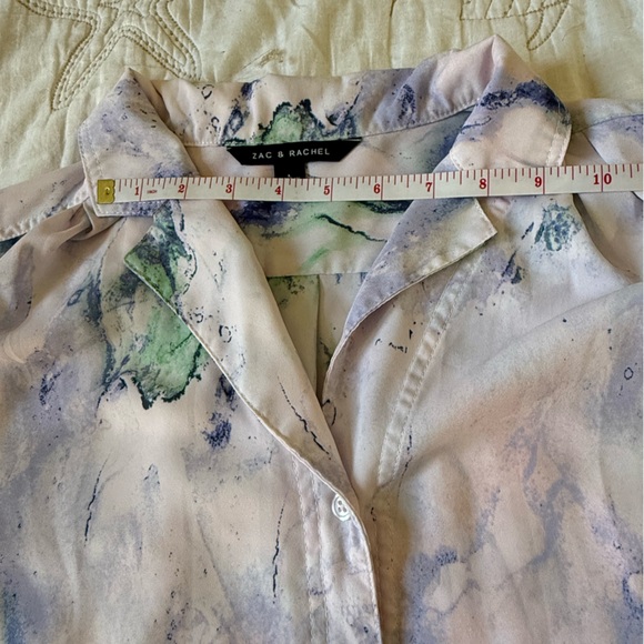 Zac & Rachel Watercolor Button-Up Blouse - Picture 8 of 15